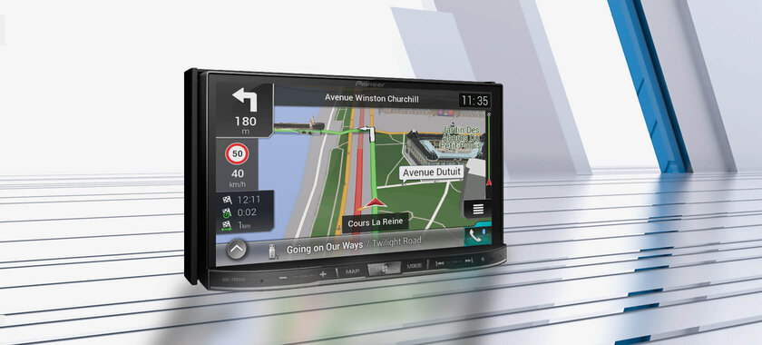 Multimedia navigation receivers